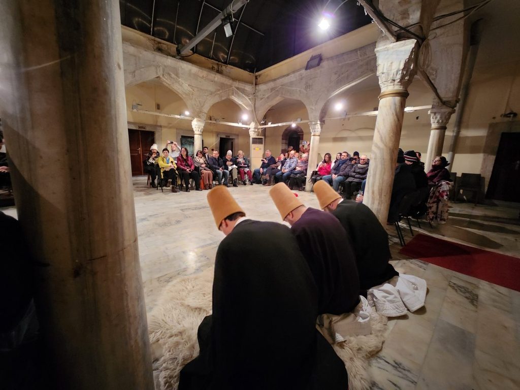 Semazan or Dervish: Performers who dance while spinning around wearing shrouds.